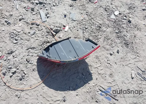 2009 Hyundai Azera Limited z USA, uszkodzony, nr VIN KMHFC46F09A372008